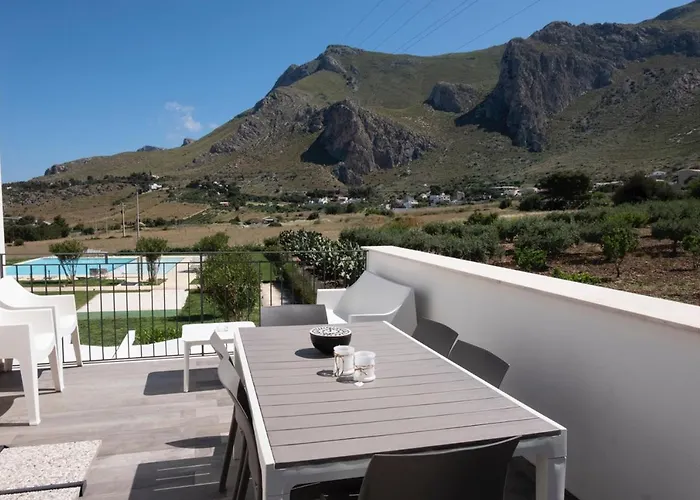 Casa Bambu Con Piscina A Macari